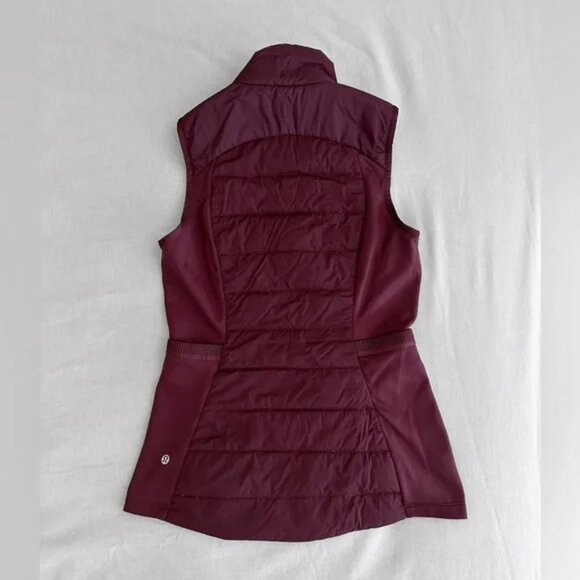Lululemon Down for It All Vest in Dark Adobe Burgundy - Size 4 - Picture 2 of 4